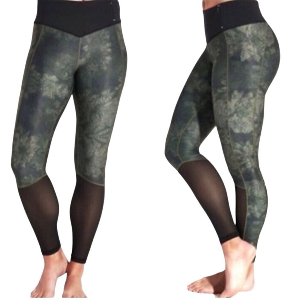 Calia by Carrie Underwood women's leggings Green Floral Size Small